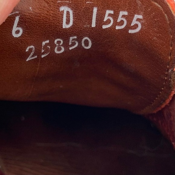 Allen Edmonds Red Leather Wingtip Brogue Oxford Shoes Neumok Boys Men Sz 6‎ - Picture 7 of 12